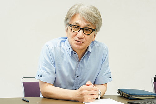 産業政策委員会 岩下委員長